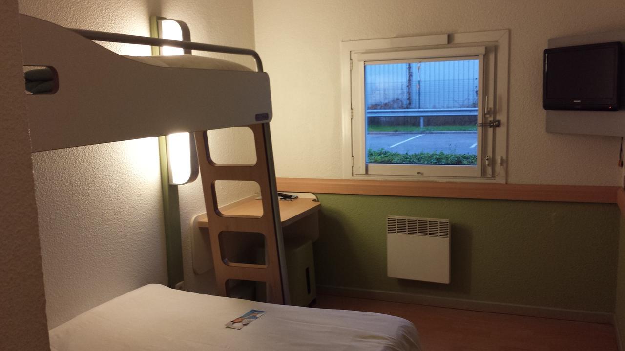 Ibis Budget Stains - Saint Denis - Universite Экстерьер фото
