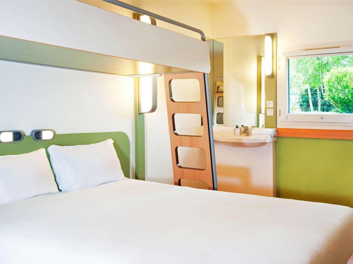 Ibis Budget Stains - Saint Denis - Universite Экстерьер фото